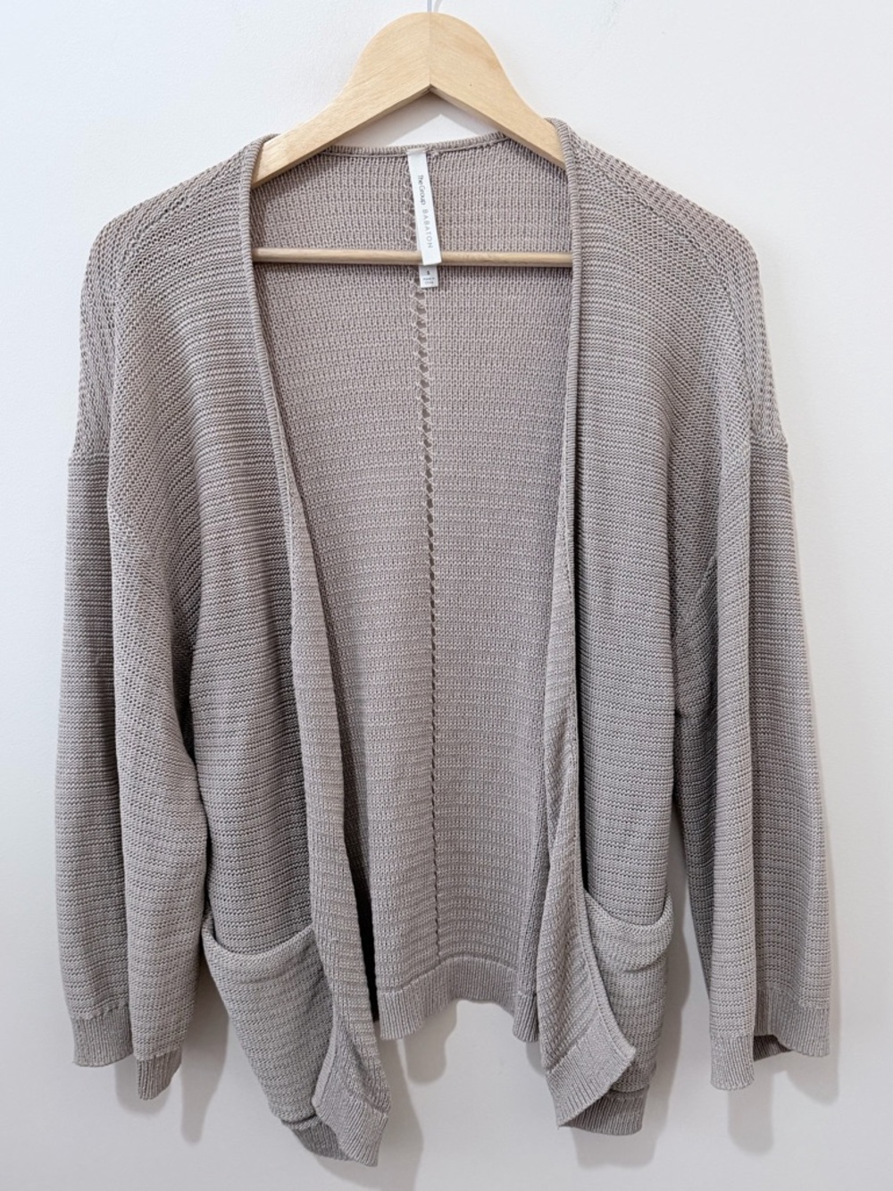 Aritzia The Group Babaton Open Knit Cardigan Sweater Minimalist Old Money Small